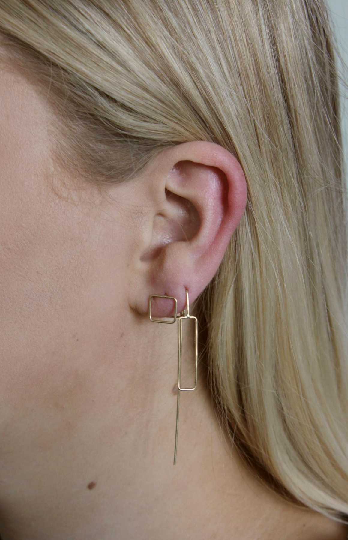 10. (14k gouden oorbellen set)