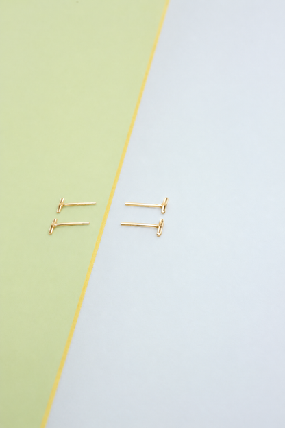 Earring Arc | Handmade bestseller with a cool twist!