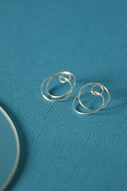 Earring Oval Small | silver curl